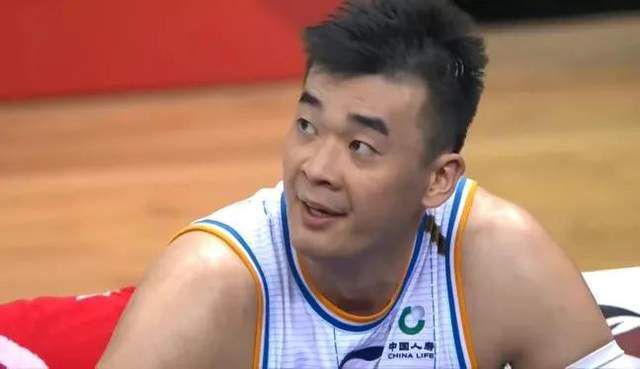 海伦娜的妈妈一脸的不敢置信，脱口问她：这药真的这么神奇吗？海伦娜连连点头，激动无比的说：我亲眼所见，这药真的非常神奇。
